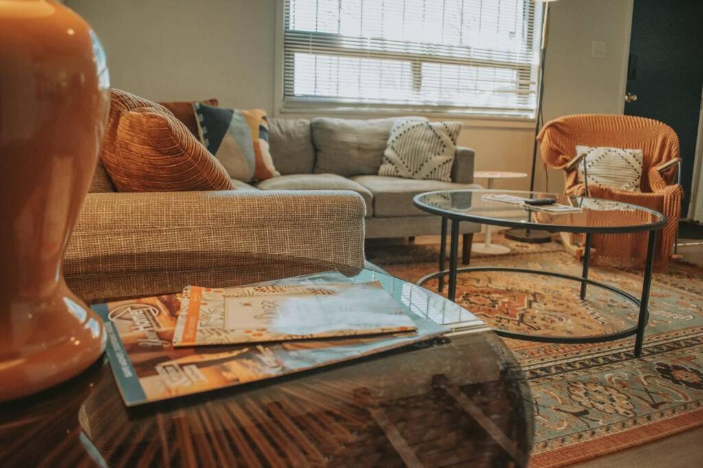Casa Charleston-3Br-2Bath-Hot Tub-Pet Friendly-No Pet Fees! Villa Albuquerque Bagian luar foto