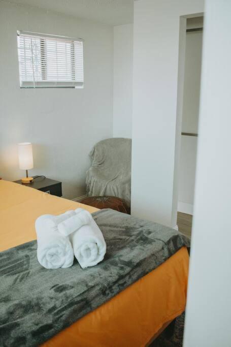 Casa Charleston-3Br-2Bath-Hot Tub-Pet Friendly-No Pet Fees! Villa Albuquerque Bagian luar foto